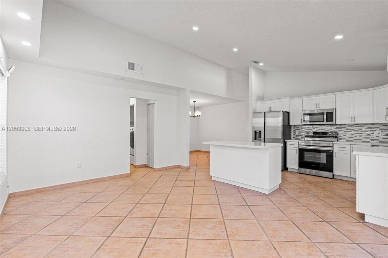 14242 SW 46th Ter , Miami, FL 33175 Photo