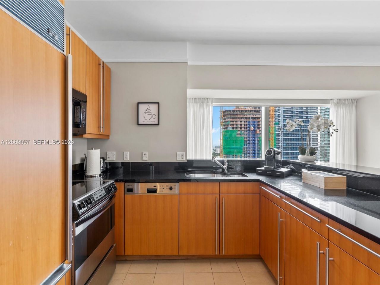 1435 Brickell Ave, Unit 3212, Miami, FL 33131 Photo