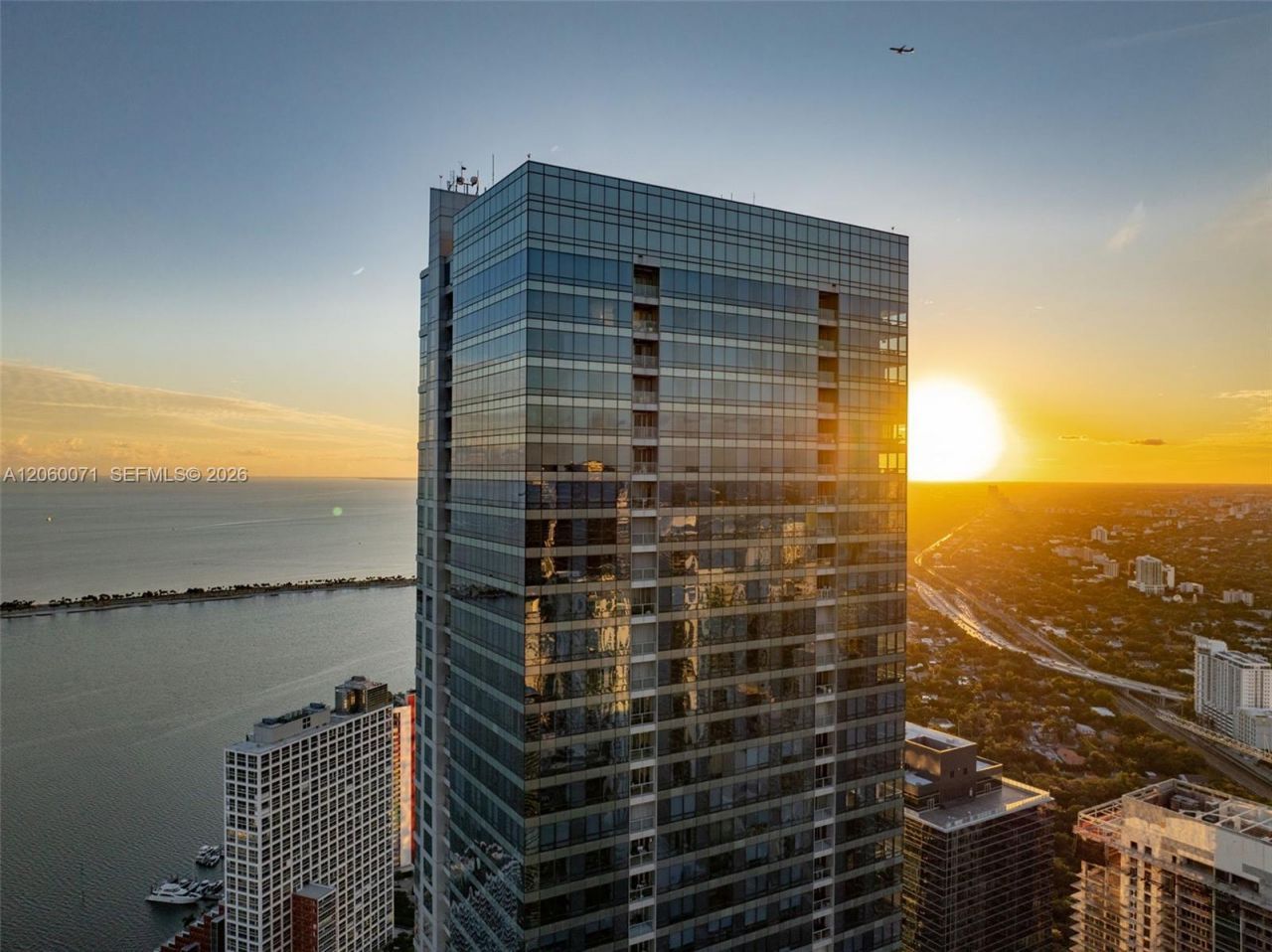 1435 Brickell Ave, Unit 3212, Miami, FL 33131 Photo