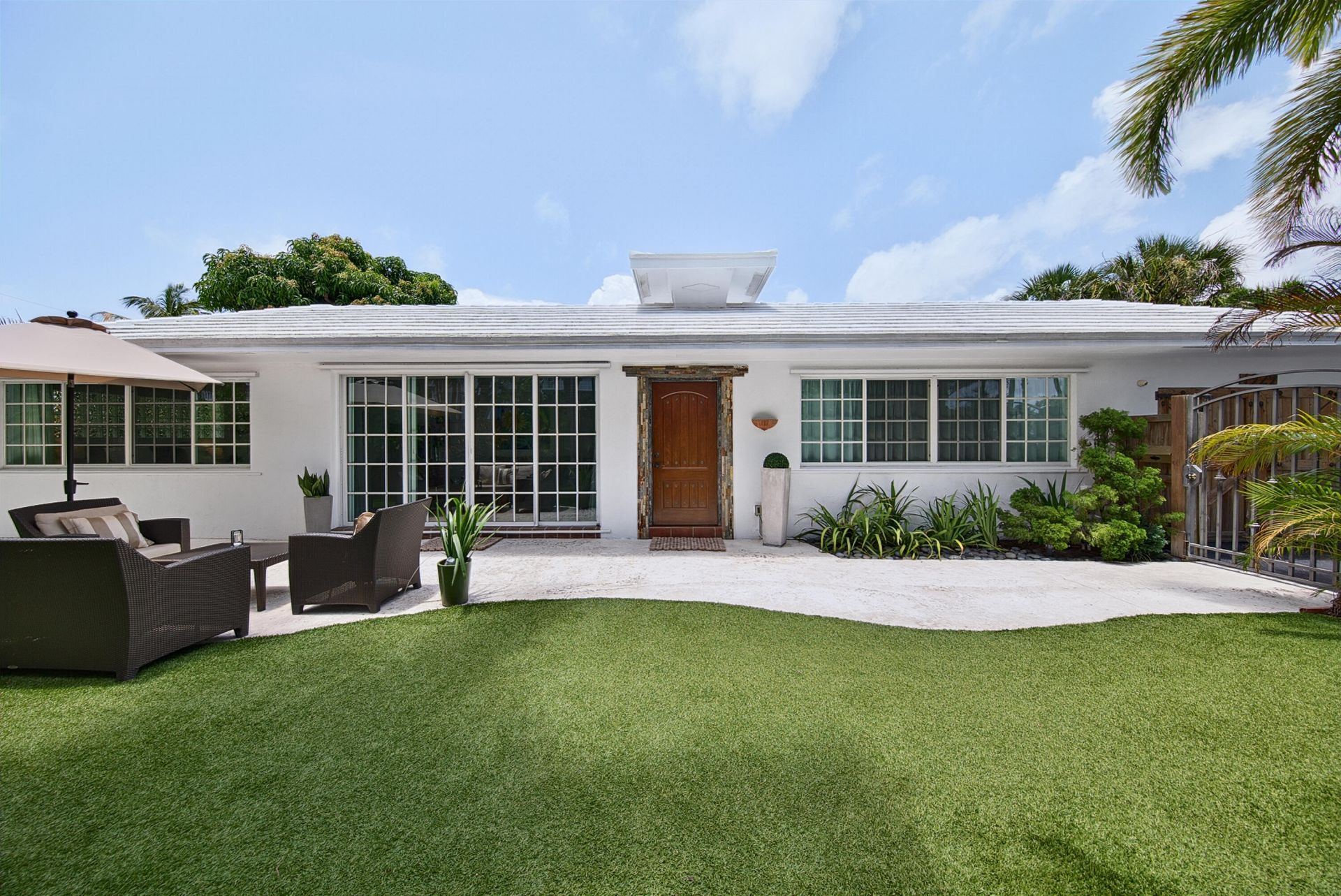 1929 S Ocean Drive, Fort Lauderdale, FL 33316 Photo