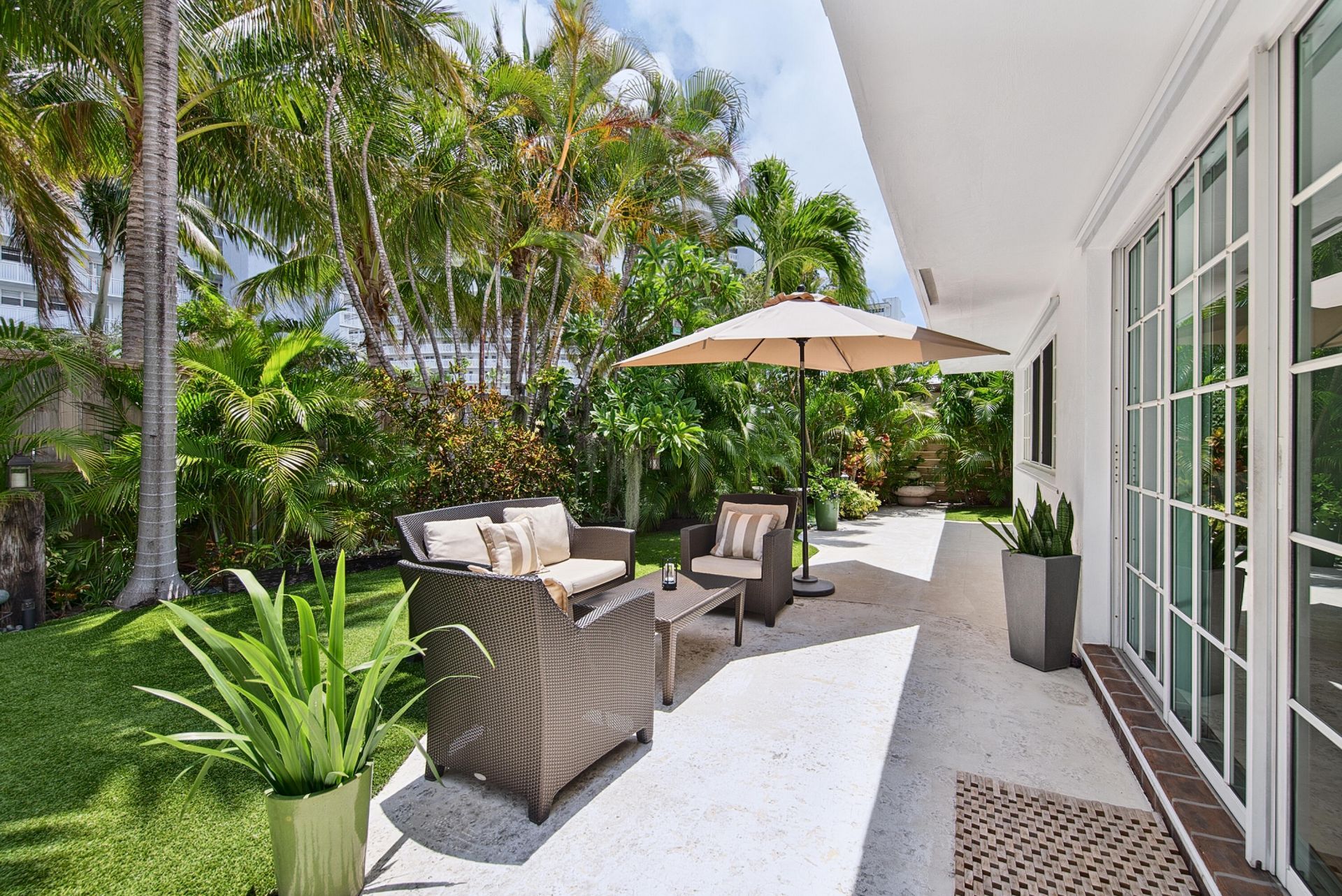 1929 S Ocean Drive, Fort Lauderdale, FL 33316 Photo