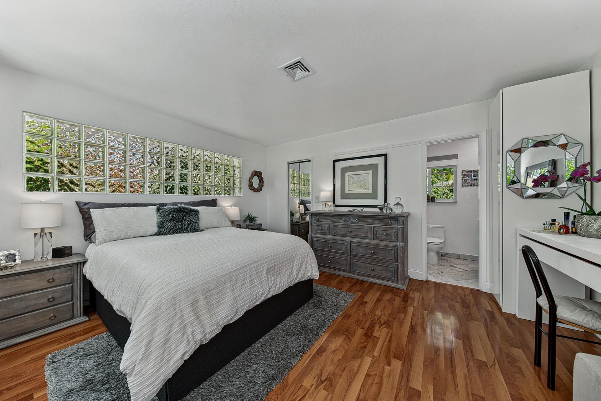 1929 S Ocean Drive, Fort Lauderdale, FL 33316 Photo