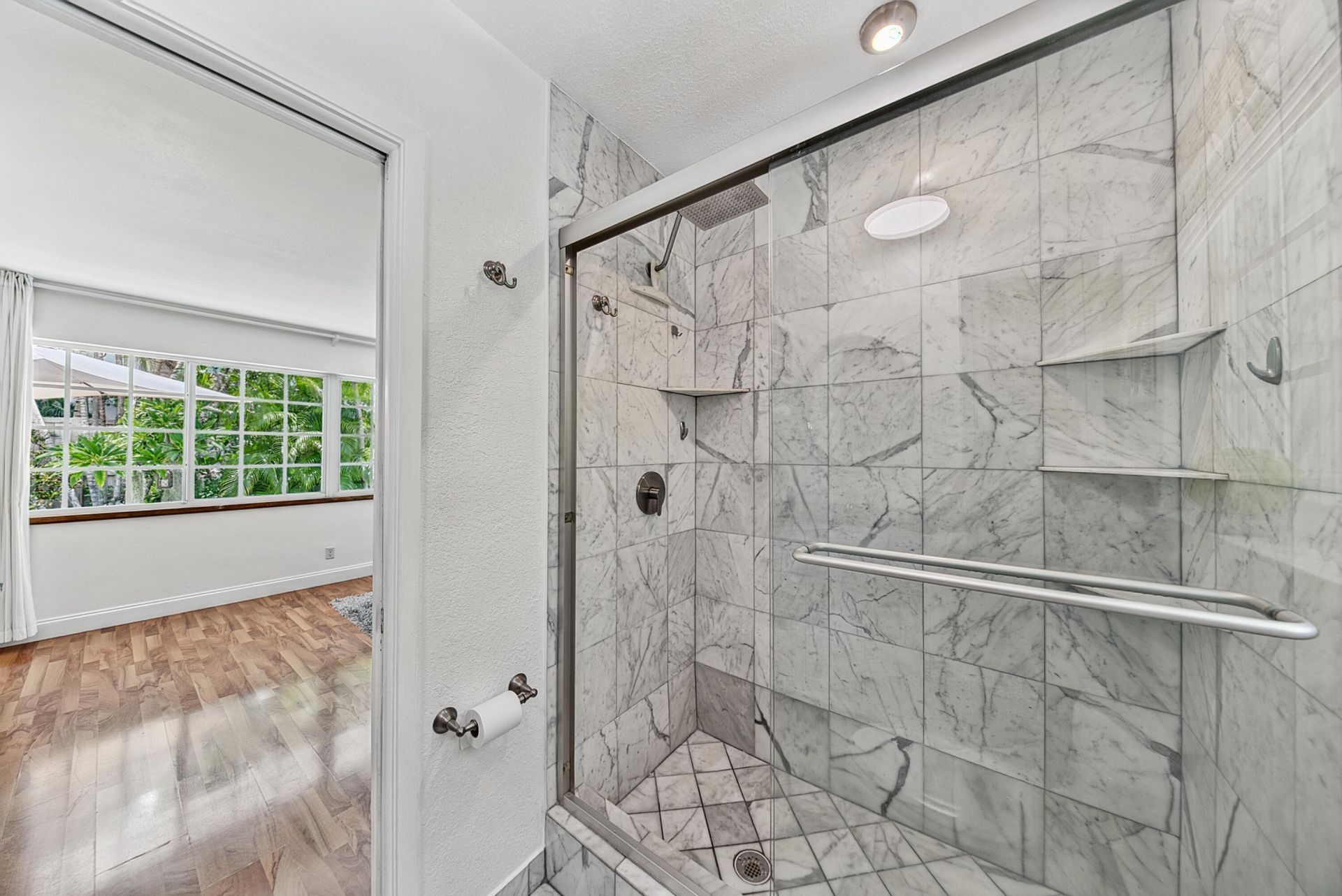 1929 S Ocean Drive, Fort Lauderdale, FL 33316 Photo