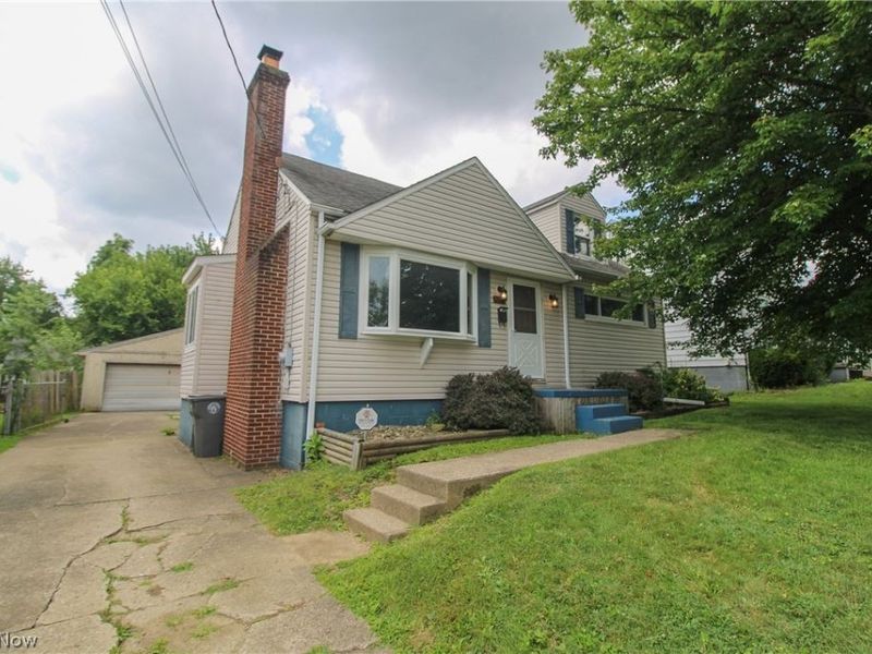 1307 Humbolt Avenue, Youngstown, OH 44502 Photo 2