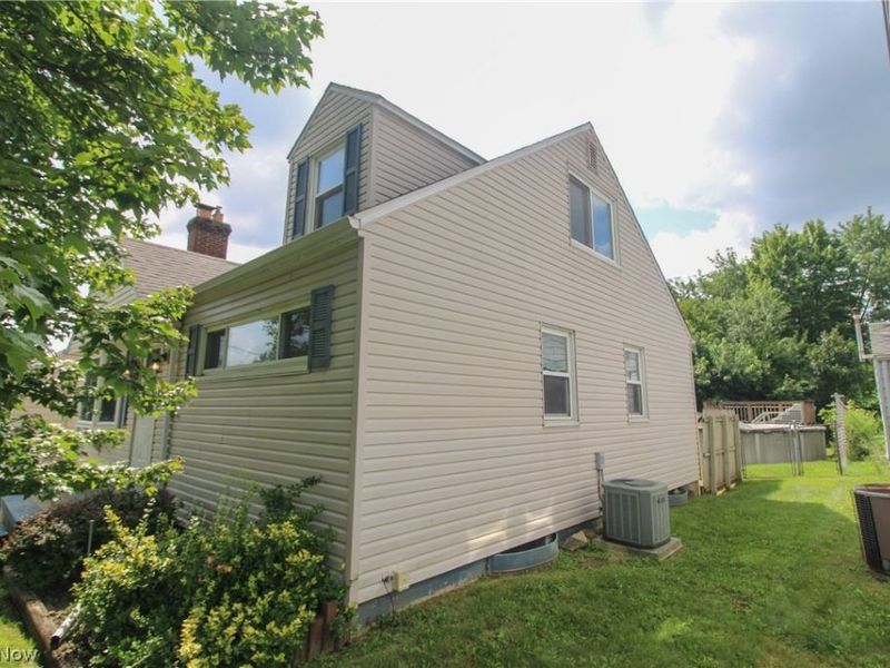 1307 Humbolt Avenue, Youngstown, OH 44502 Photo 30