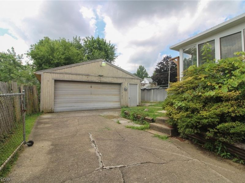 1307 Humbolt Avenue, Youngstown, OH 44502 Photo 31