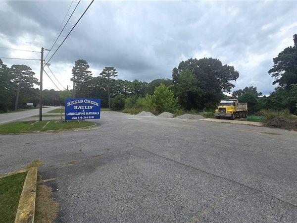 170 Huntsville Road , Eureka Springs, AR 72632