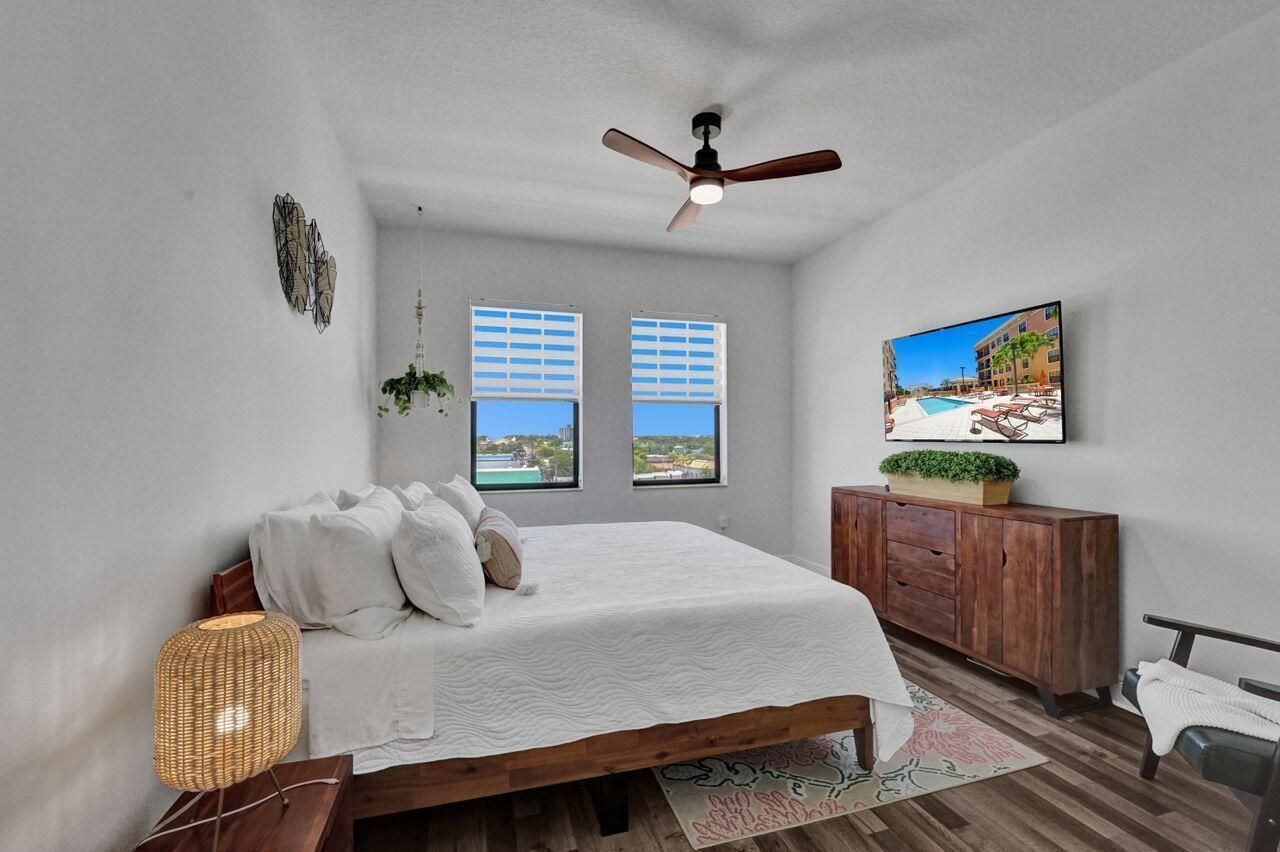 511 Lucerne Avenue, Unit 613, Lake Worth Beach, FL 33460 Photo