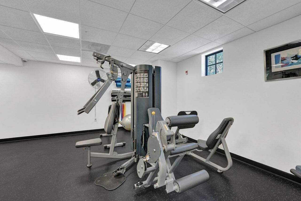 511 Lucerne Avenue, Unit 613, Lake Worth Beach, FL 33460 Photo