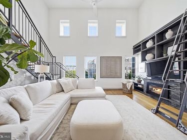1700 CLARENDON BOULEVARD, Unit 158, ARLINGTON, VA 22209