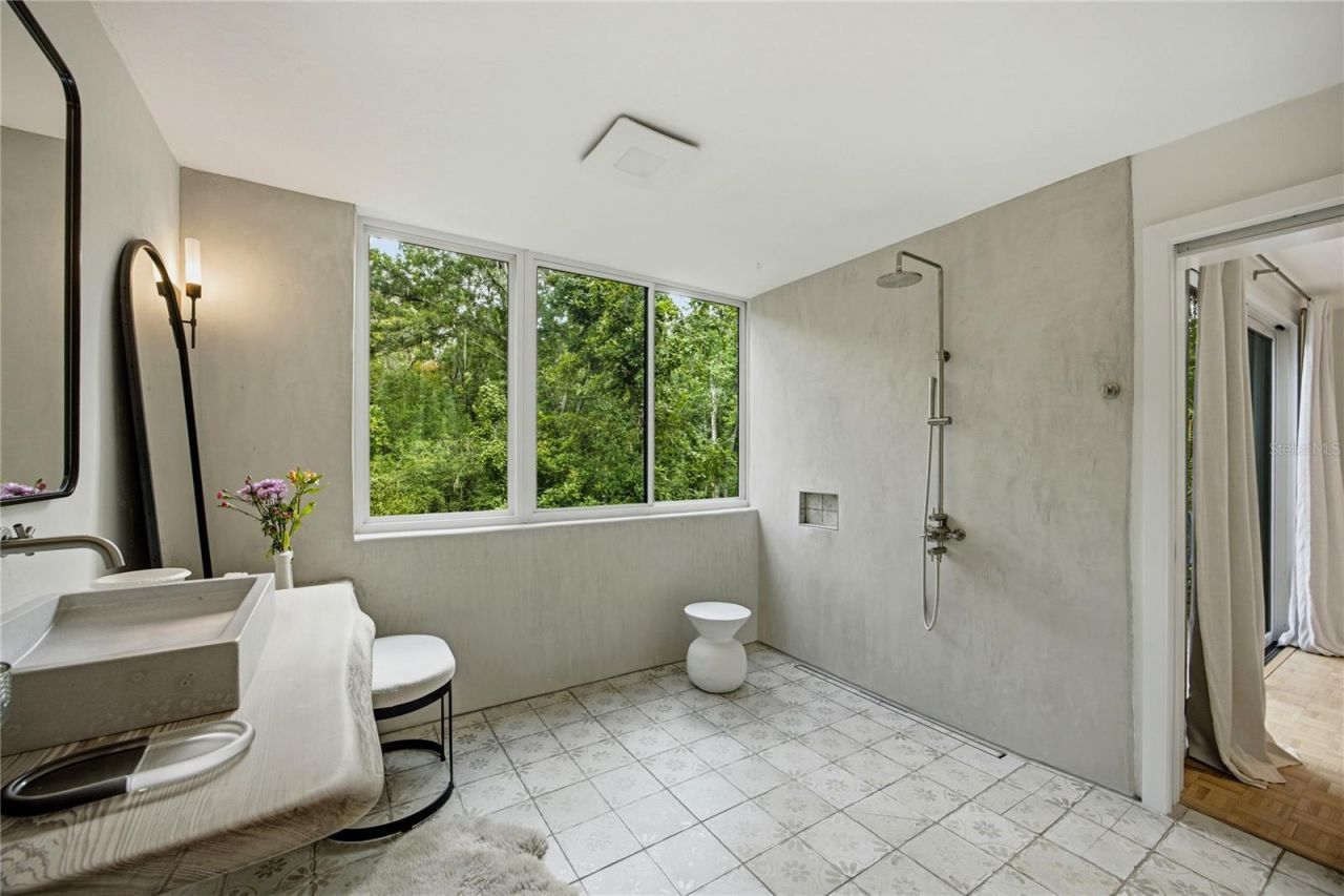 2012 NW 24th Street, Gainesville, FL 32605 Photo