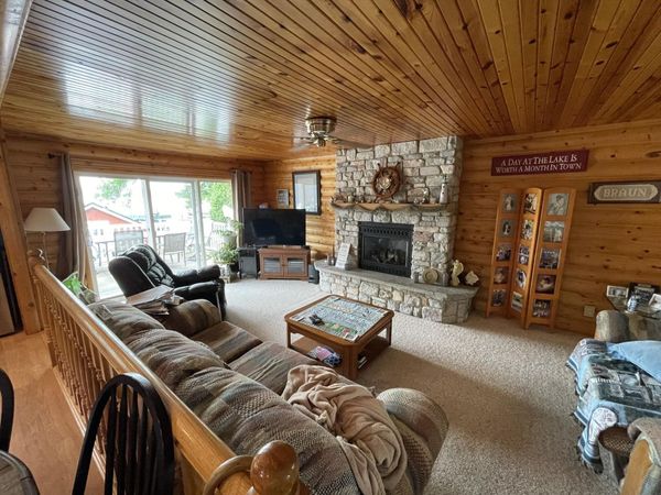 W2092 Melmar Drive, Markesan, WI 53946