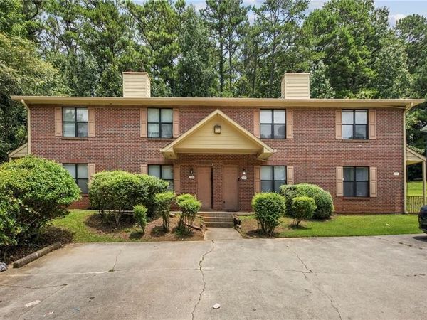 3212 Highpoint Court , Snellville, GA 30078