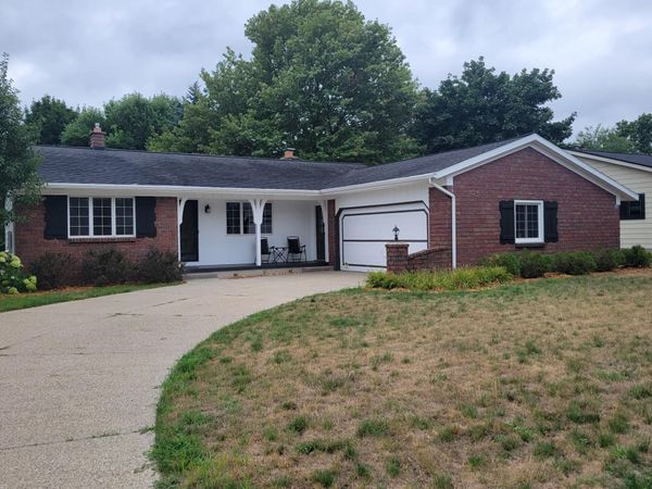 4558 41st Street SW, Grandville, MI 49418