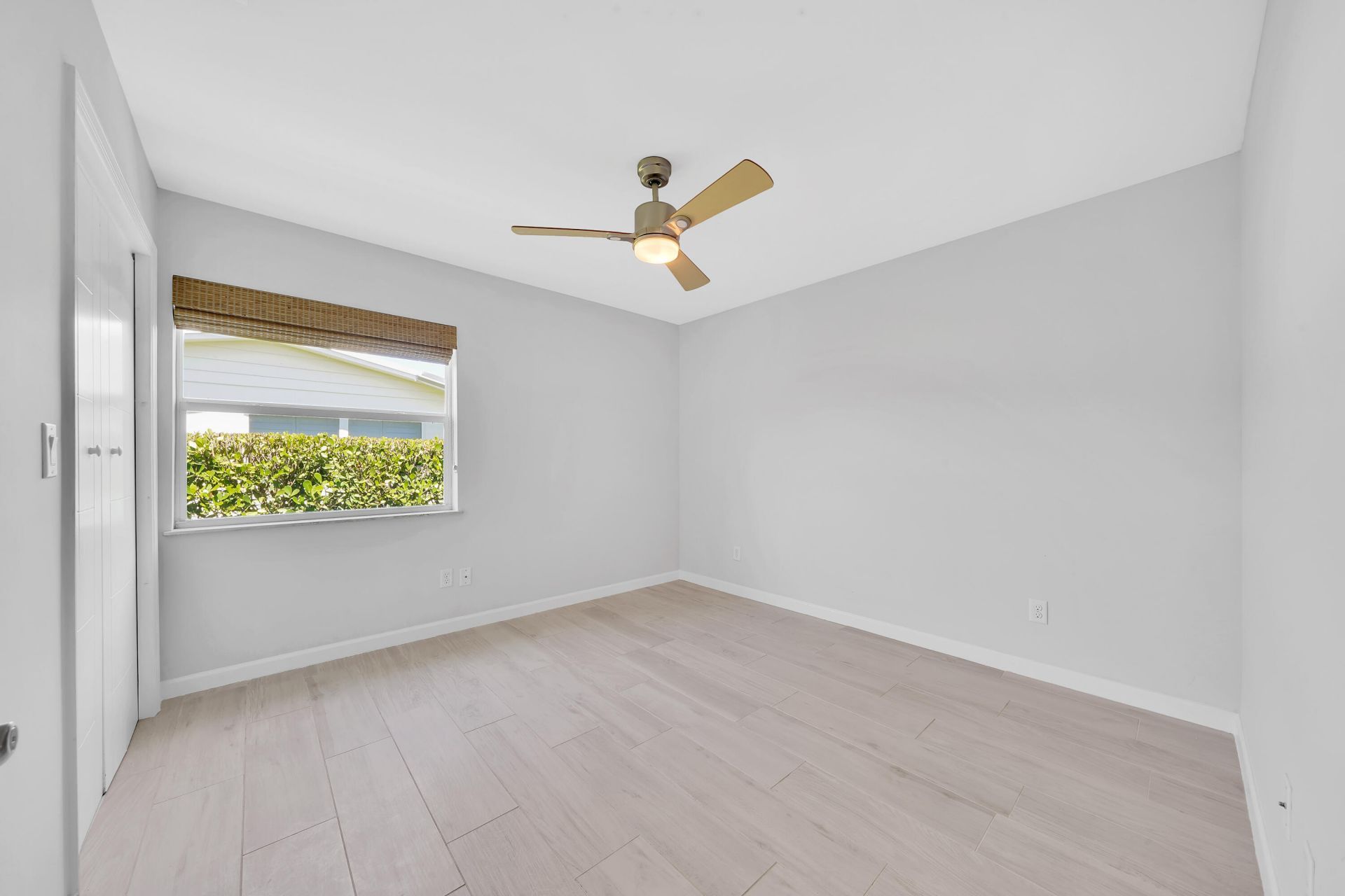 2388 E Edgewater Drive, Palm Beach Gardens, FL 33410 Photo