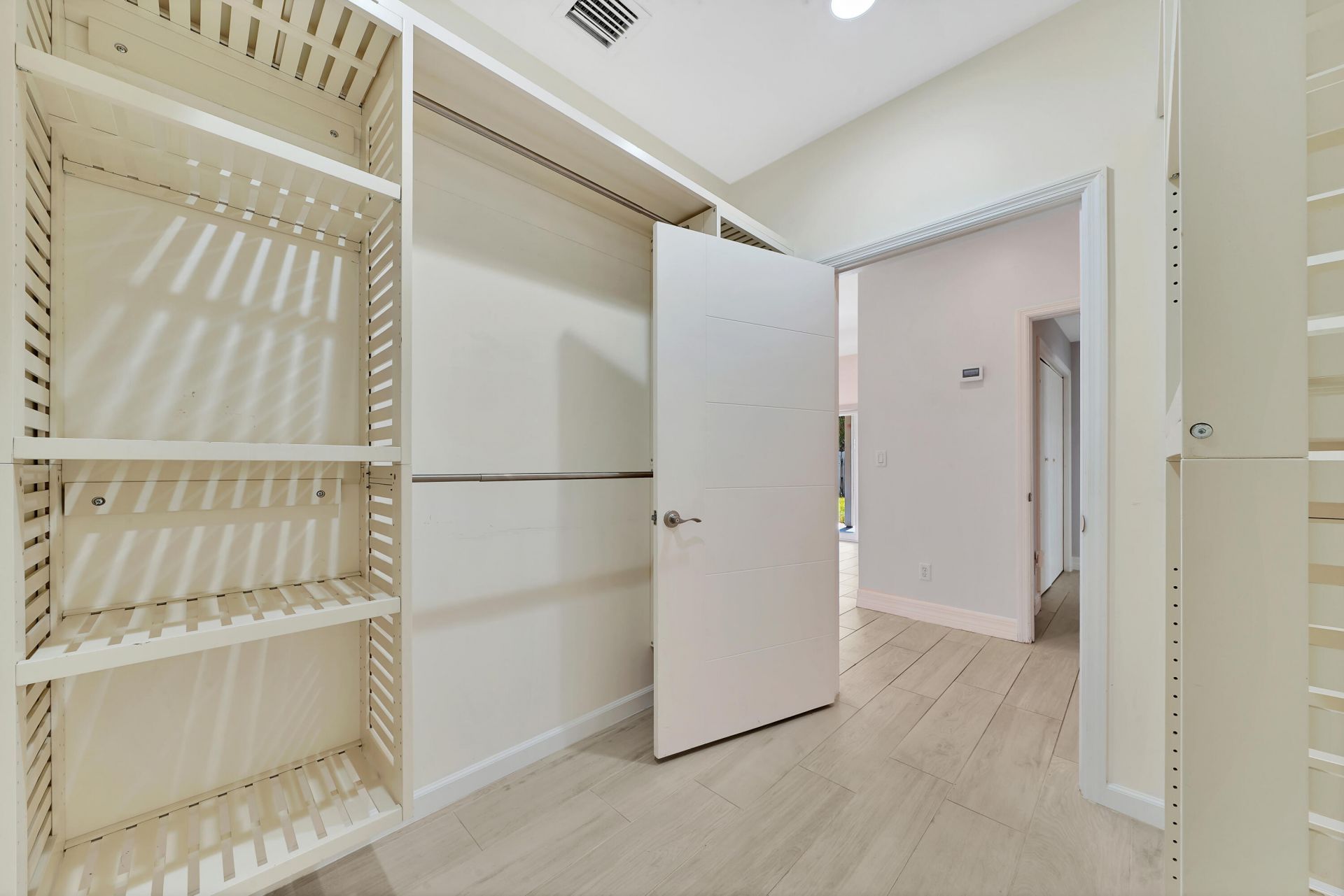 2388 E Edgewater Drive, Palm Beach Gardens, FL 33410 Photo