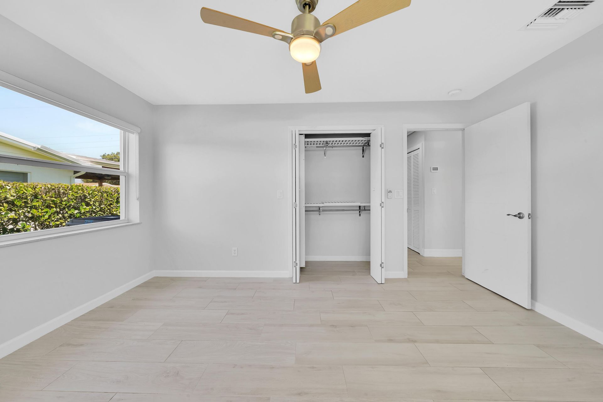 2388 E Edgewater Drive, Palm Beach Gardens, FL 33410 Photo
