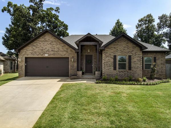 1308 Oak Glenn Place, Little Rock, AR 72022