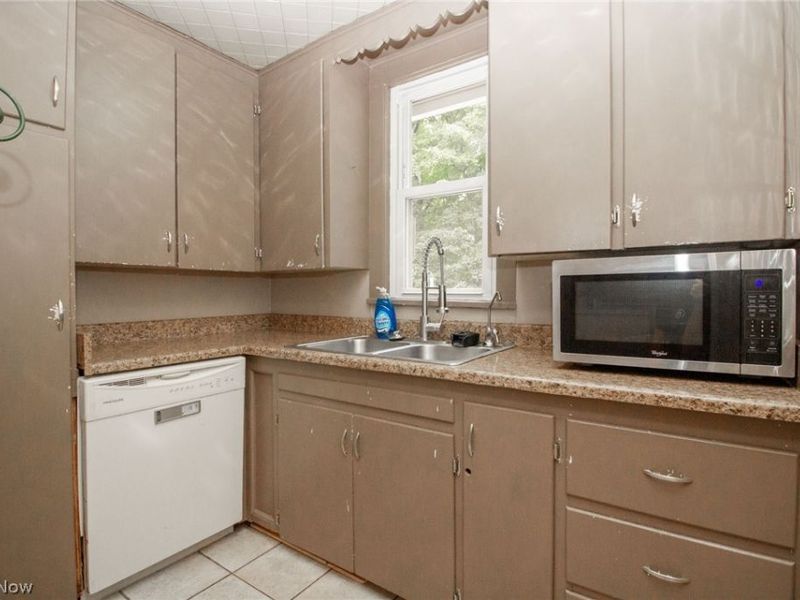 168 Poland Avenue, Struthers, OH 44471 Photo 14