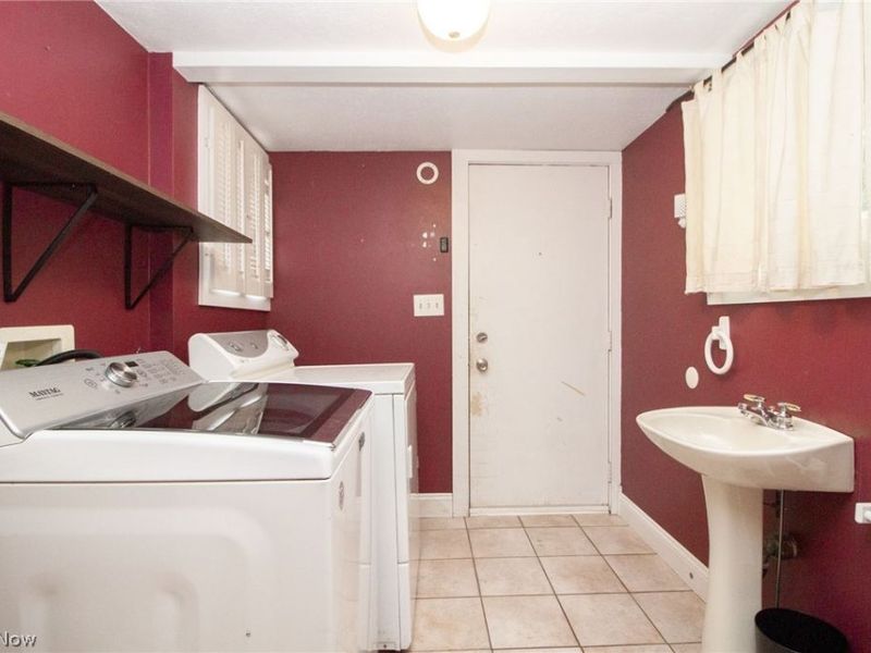 168 Poland Avenue, Struthers, OH 44471 Photo 16