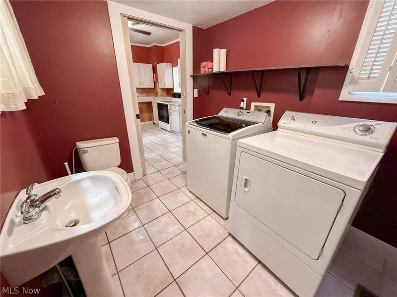 168 Poland Avenue, Struthers, OH 44471 Photo 17
