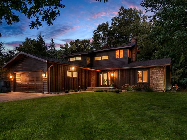 69115 Oakwood Drive, White Pigeon, MI 49099