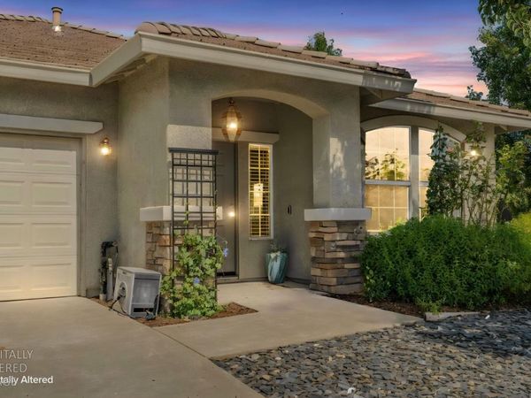 129 Callaway Ln, Ione, CA 95640