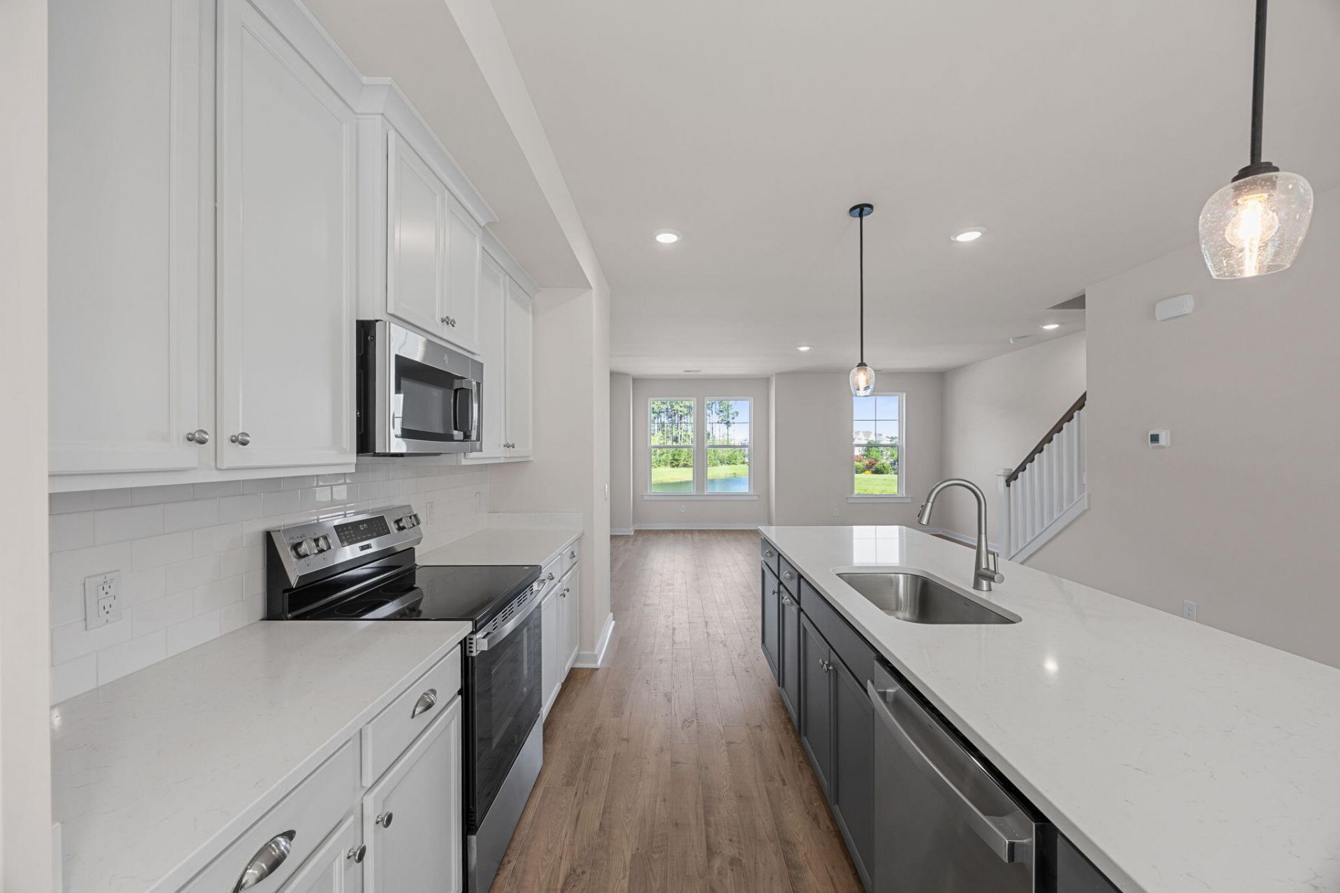 548 Scholar Way Photo 15