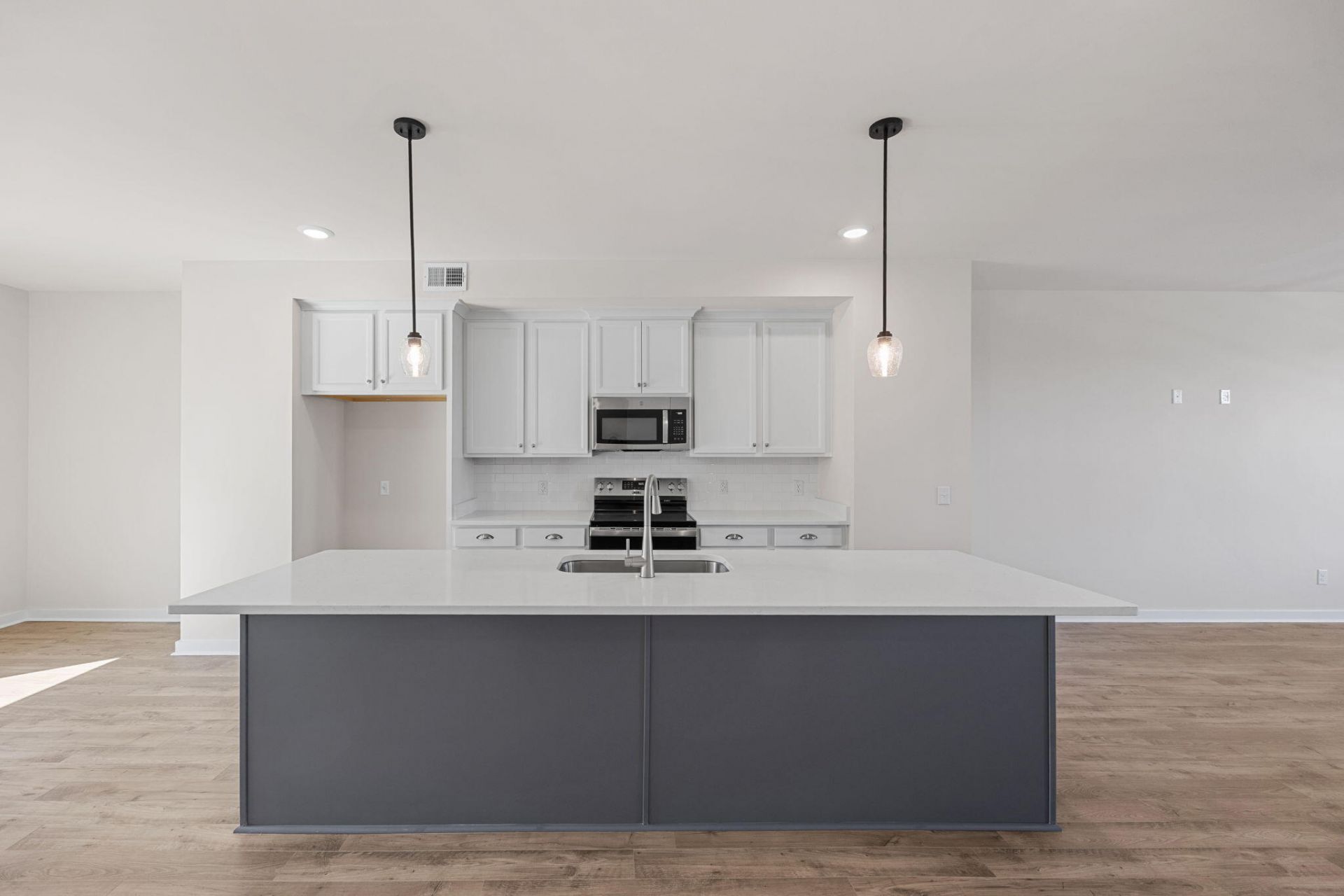 548 Scholar Way Photo 18
