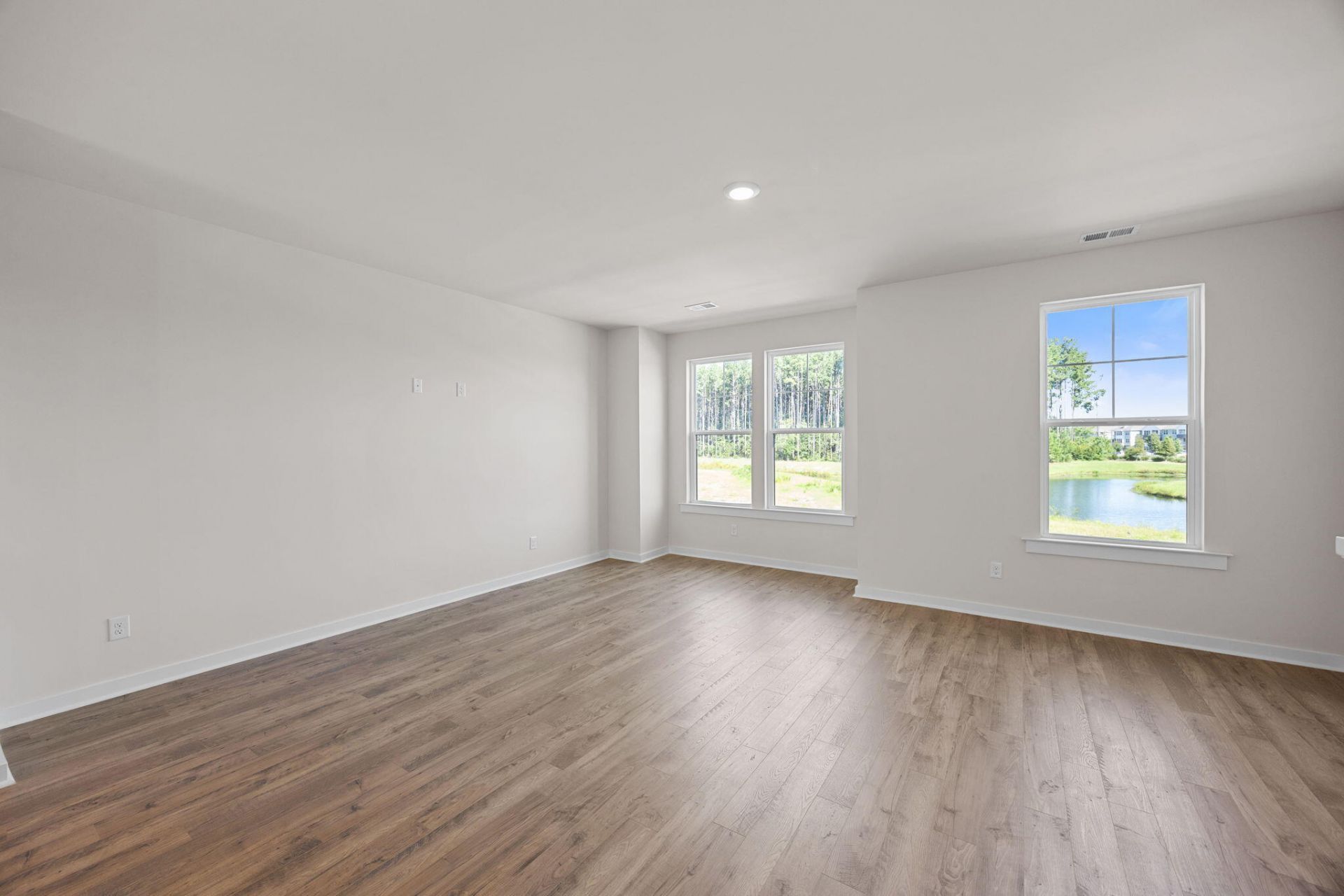 548 Scholar Way Photo 22