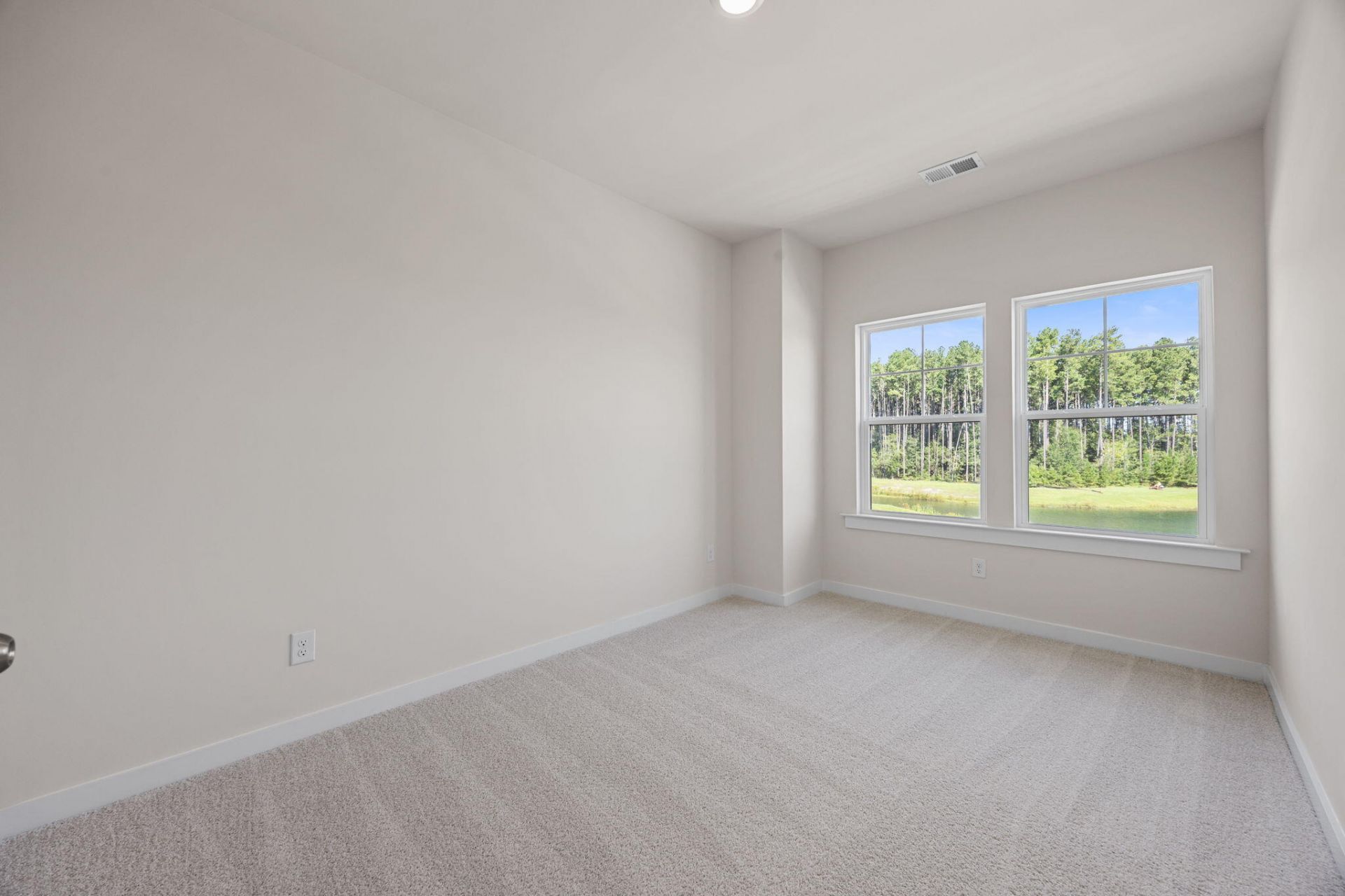 548 Scholar Way Photo 28