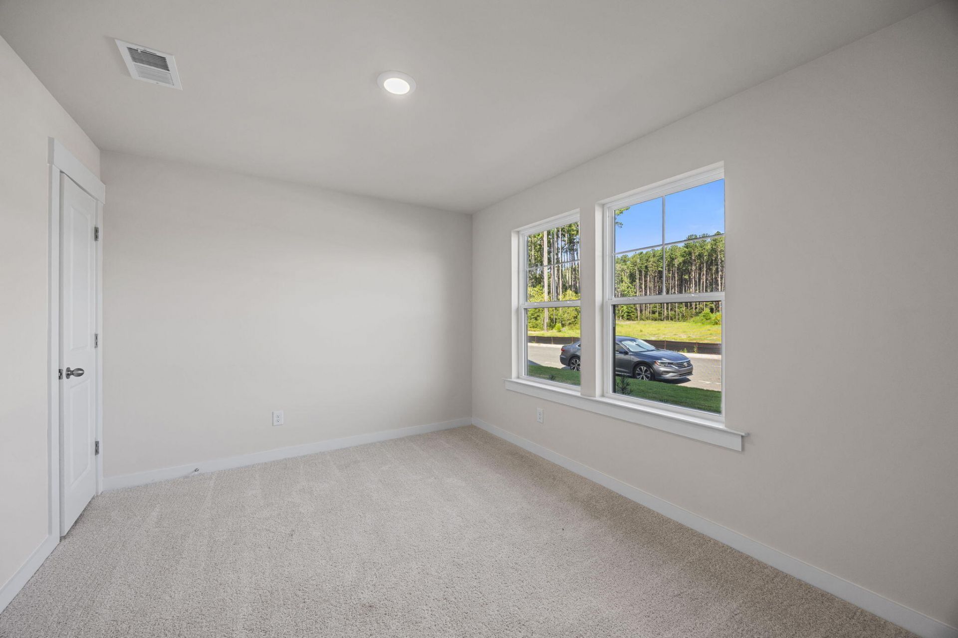 548 Scholar Way Photo 29