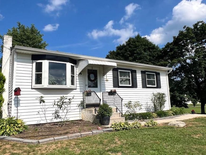 54 Morningside Road, Elverson, PA 19520 Main Photo