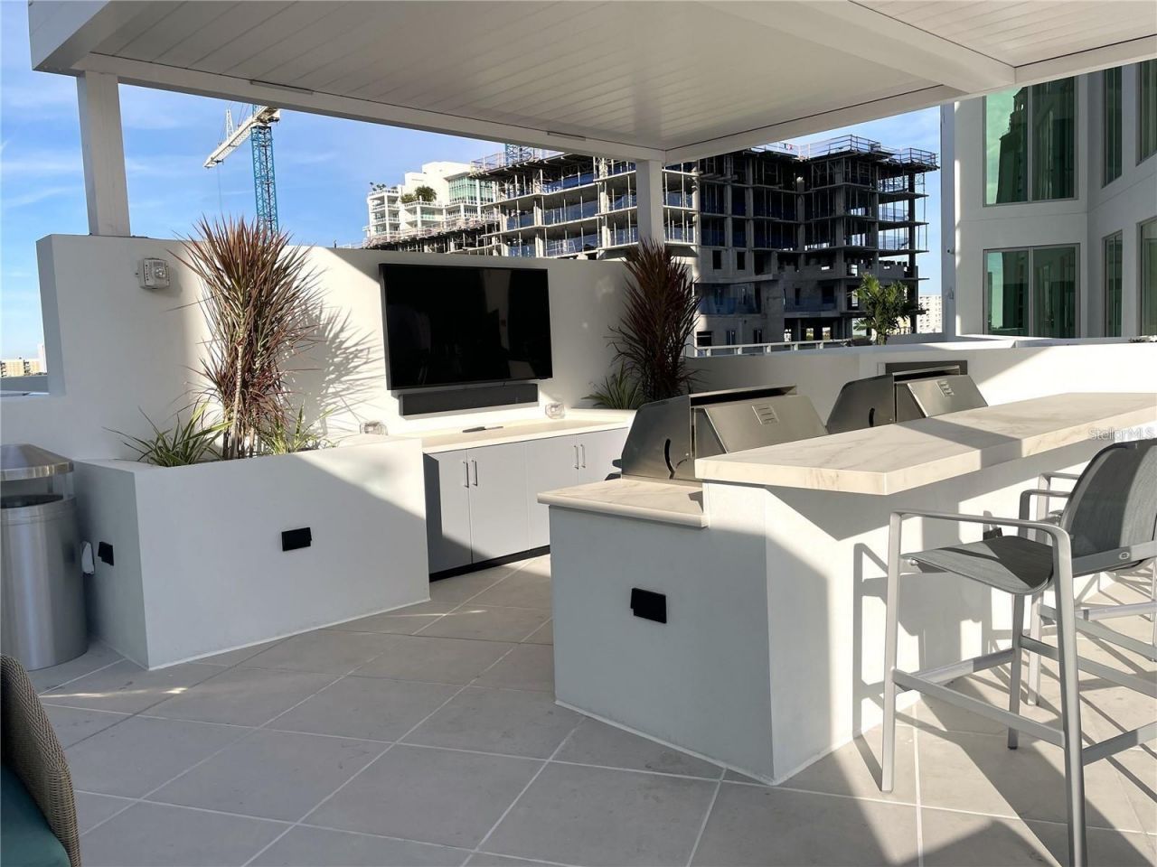 301 Quay Commons, Unit 904, Sarasota, FL 34236 Photo