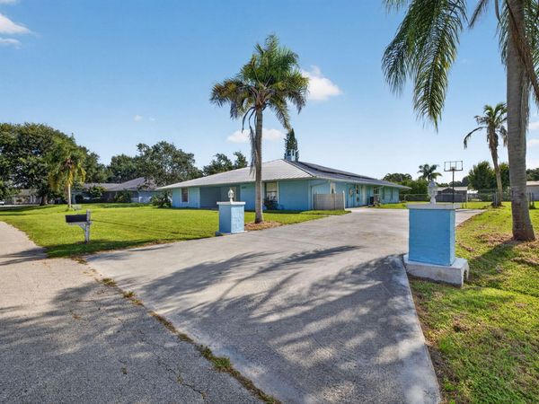 2101 SE BISBEE Street, Port St. Lucie, FL 34952