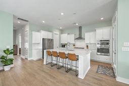 220 Orwel Street photo 4