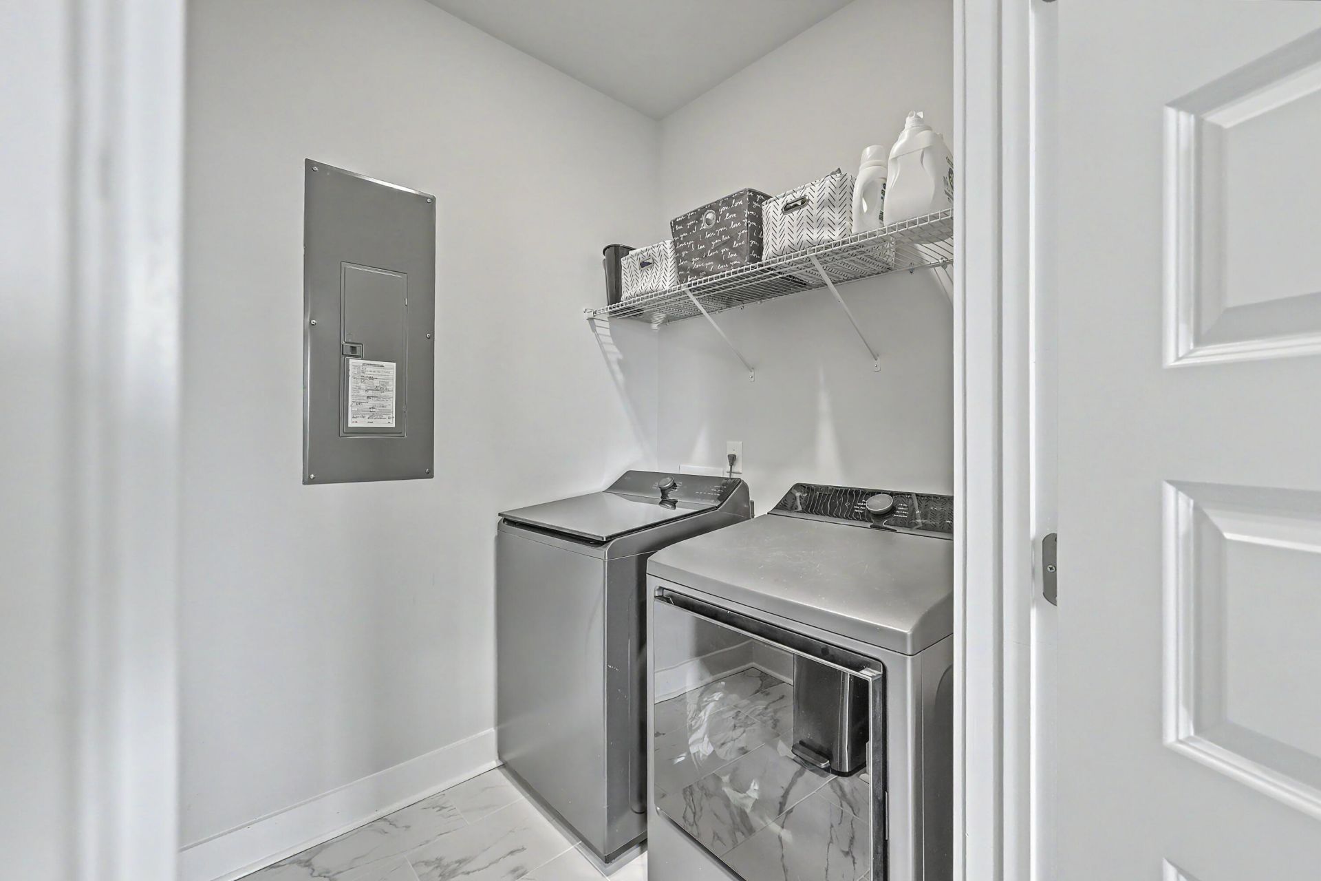 220 Orwel Street Photo 31