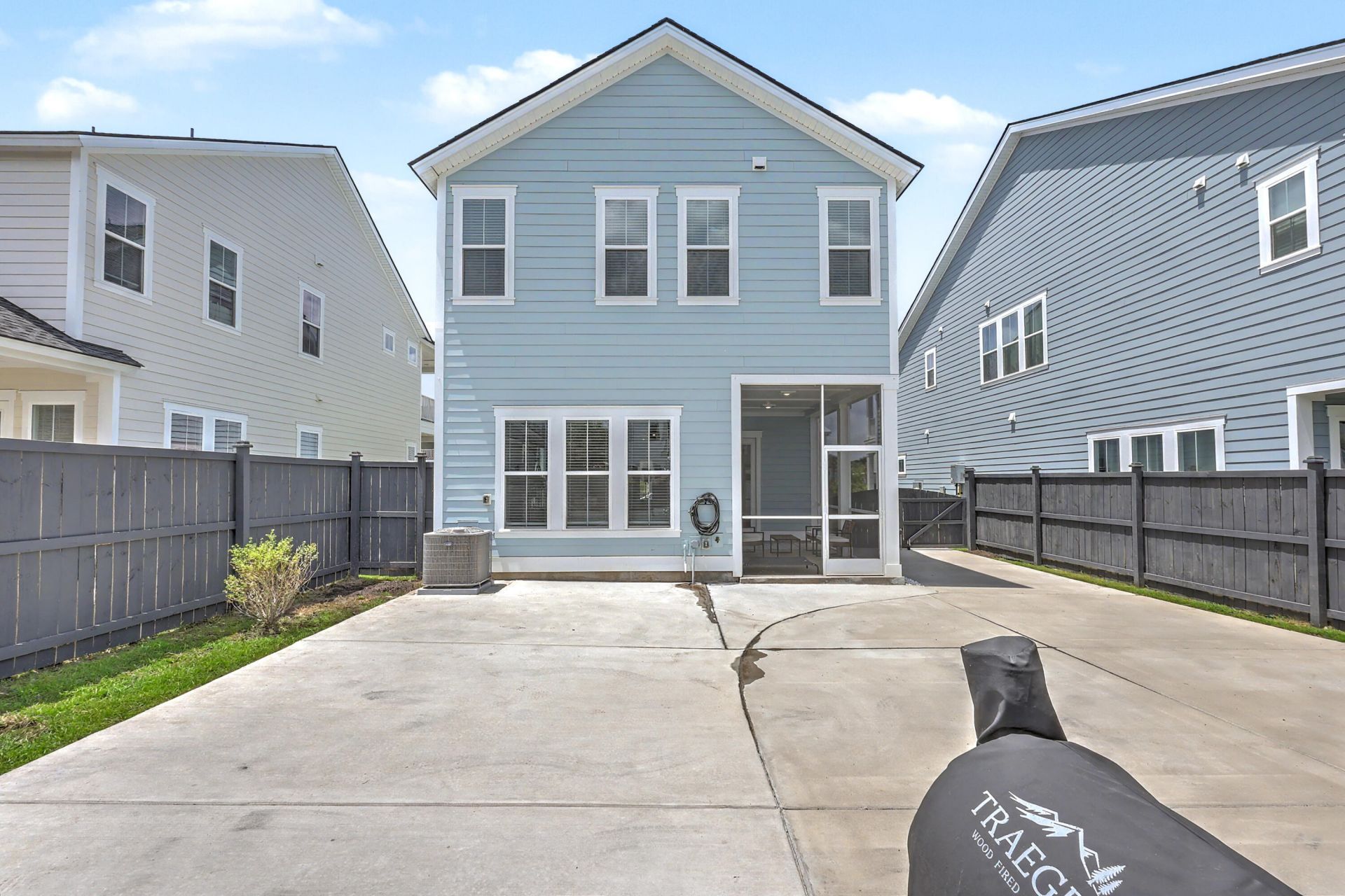 220 Orwel Street Photo 37