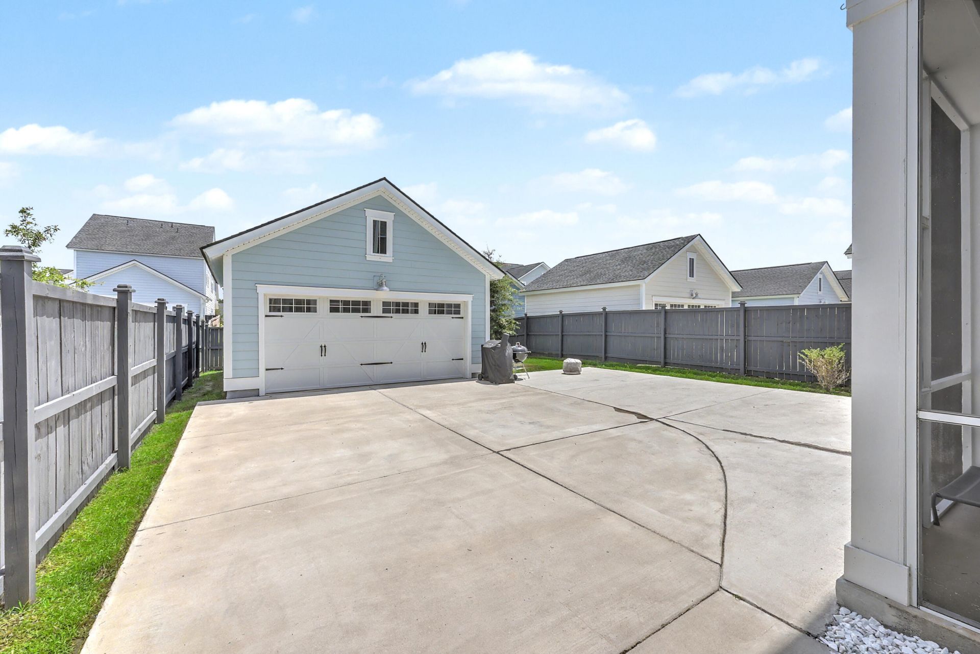 220 Orwel Street Photo 40