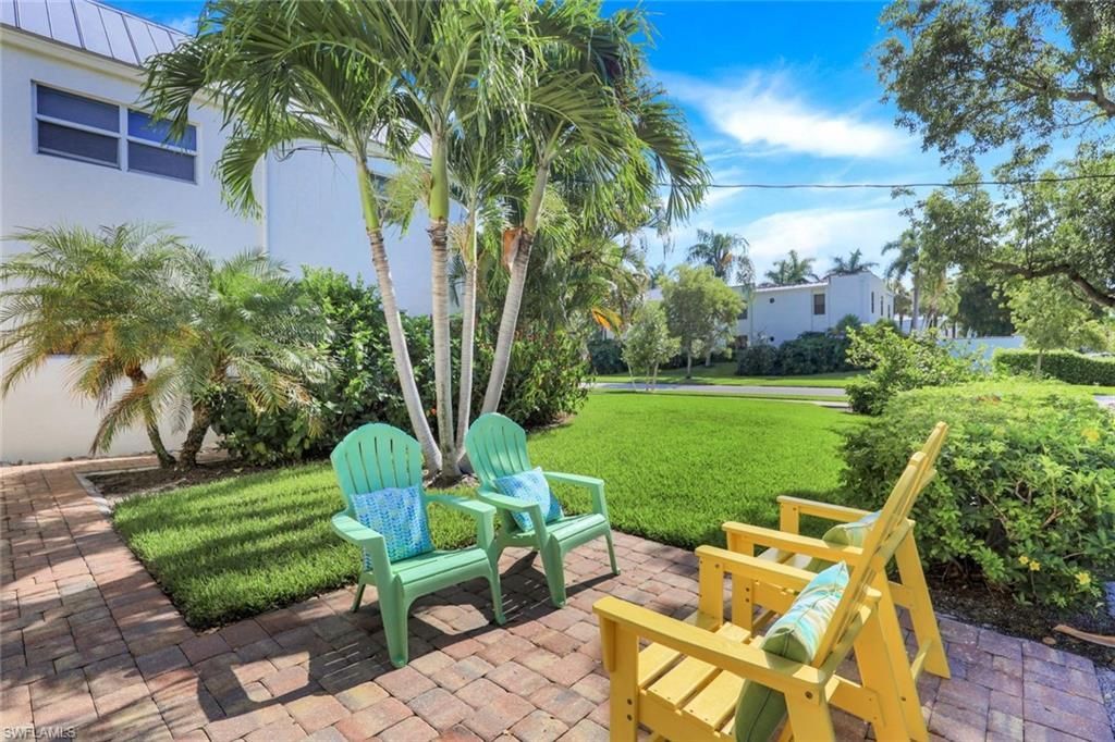 780 10th Ave S, Unit 2, Naples, FL 34102 Photo