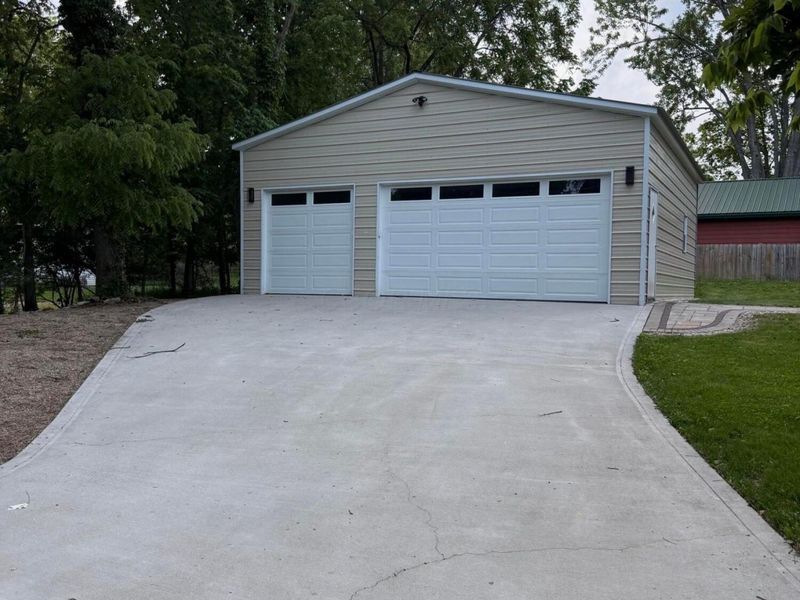 132 E Muskingum Drive, Powell, OH 43065 Photo 5