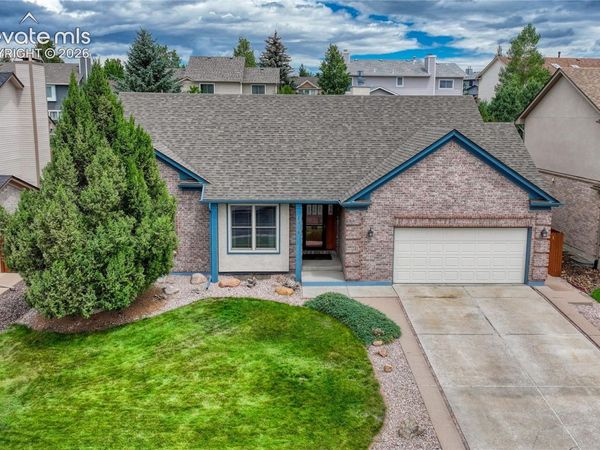 8918 ESTEBURY Circle, Colorado Springs, CO 80920