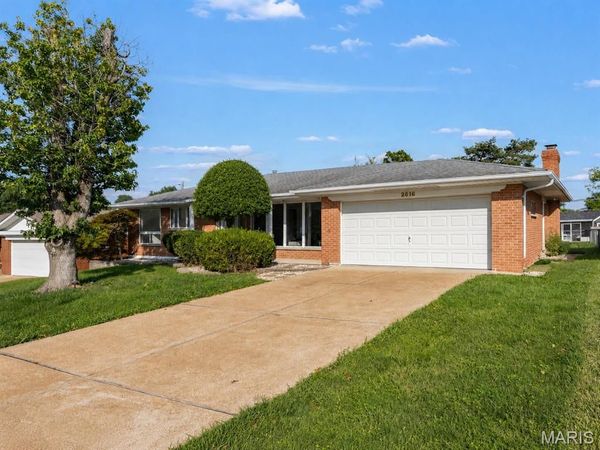 2616 Waltham Drive , Mehlville, MO 63125