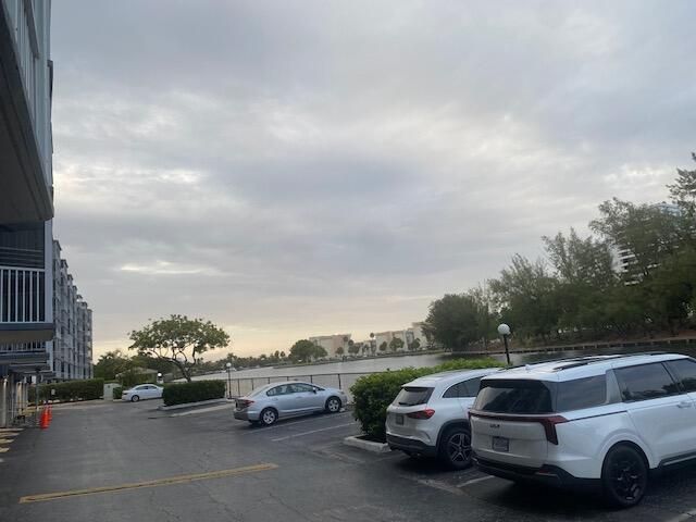 300 Diplomat Parkway, Unit 307, Hallandale Beach, FL 33009 Photo