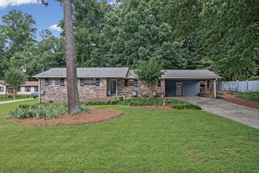 1050 Castlewood Drive, Woodstock, GA 30189 Main Photo