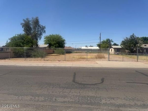 136 W JONES Avenue W, Unit 14, Phoenix, AZ 85041