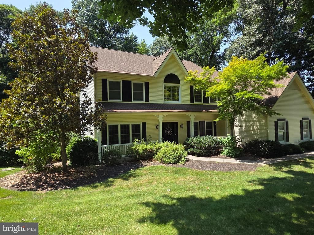 11 SULLIVAN CHASE DRIVE , AVONDALE, PA 19311