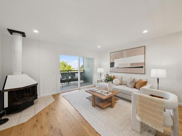 4028 Farm Hill Boulevard, Unit 5, Redwood City, CA 94061