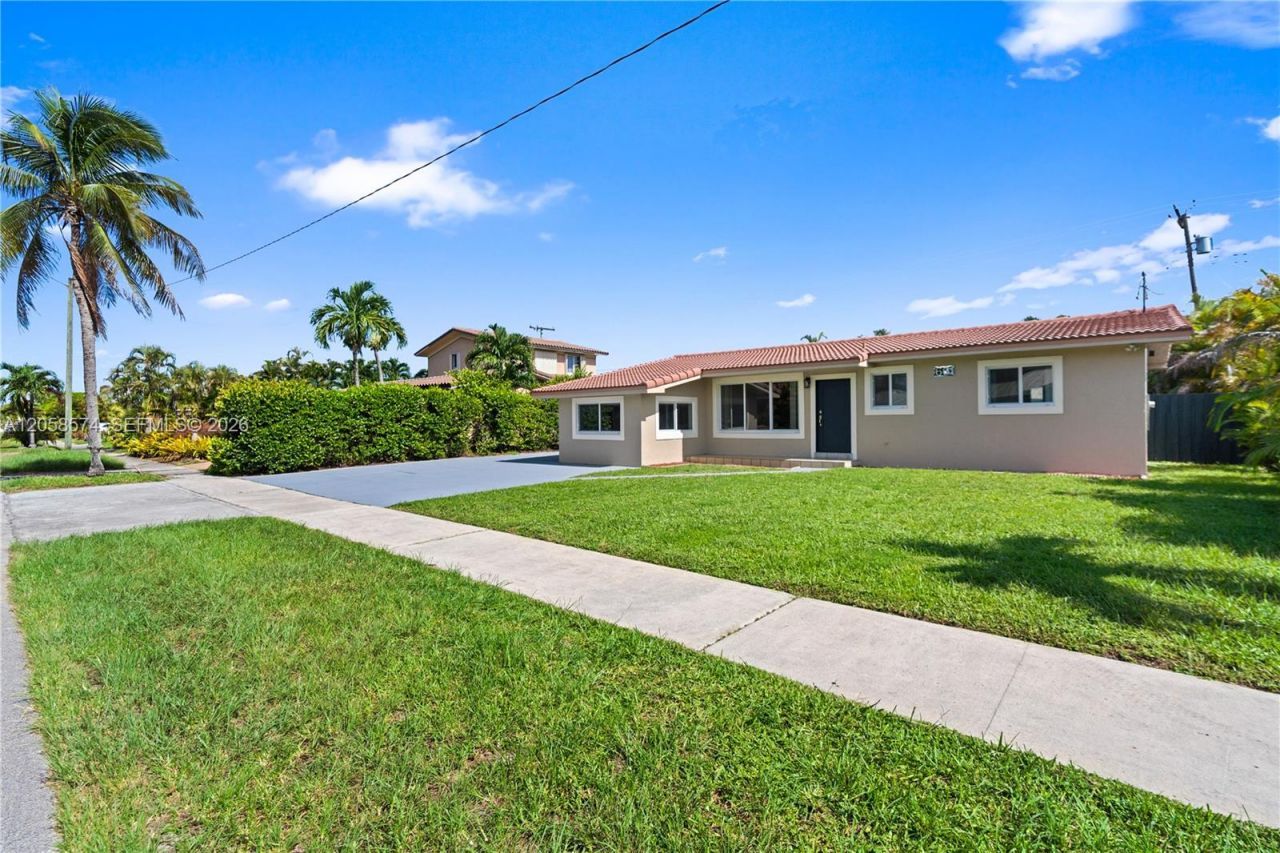 661 W 50th Pl , Hialeah, FL 33012 Photo