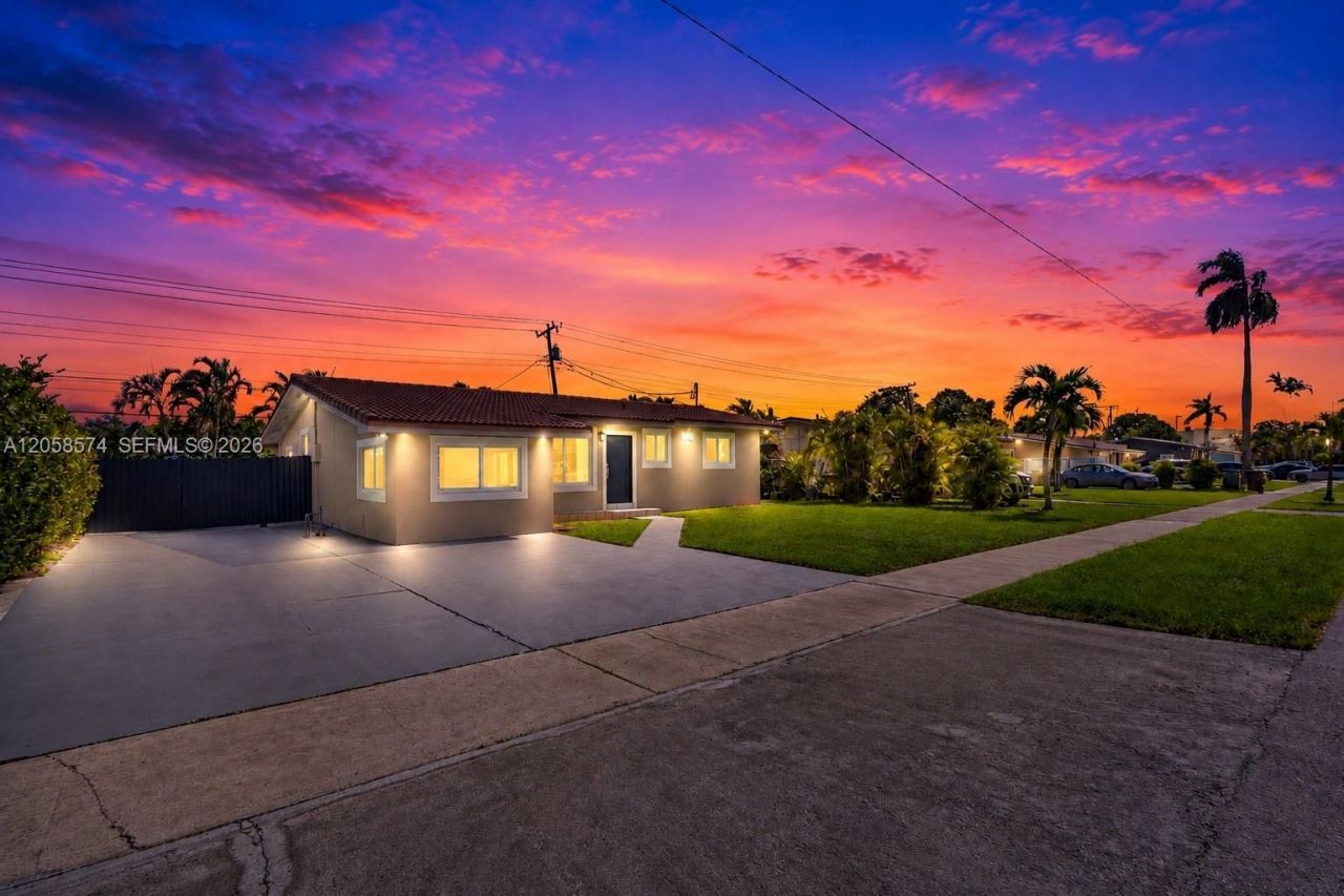 661 W 50th Pl , Hialeah, FL 33012 Photo